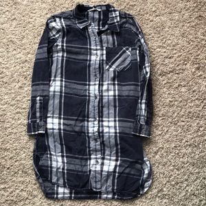 Tunic length button up shirt